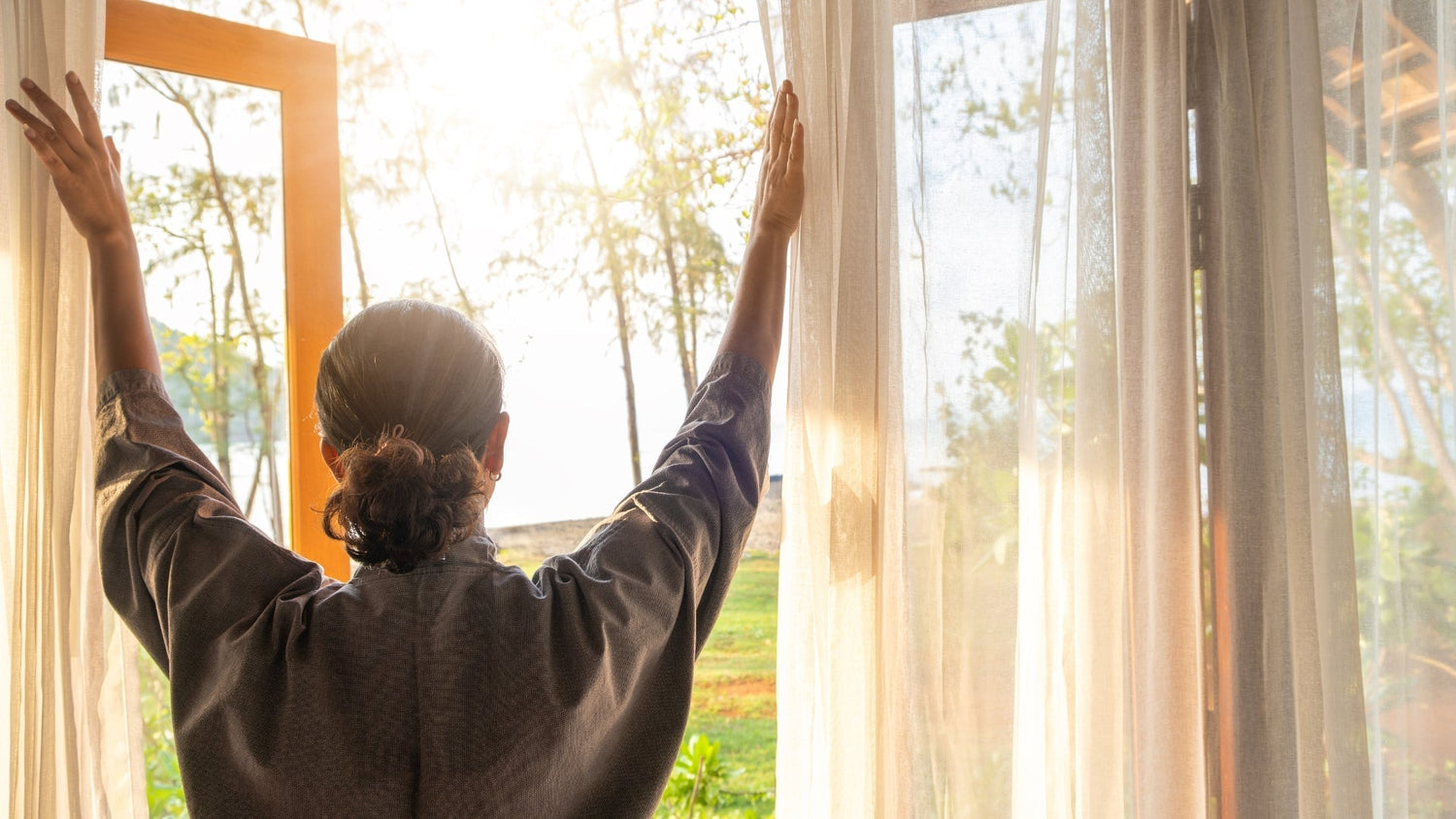 Sunlight and Better Sleep: Why More Sun Means Better Zzz’s | Pillow World