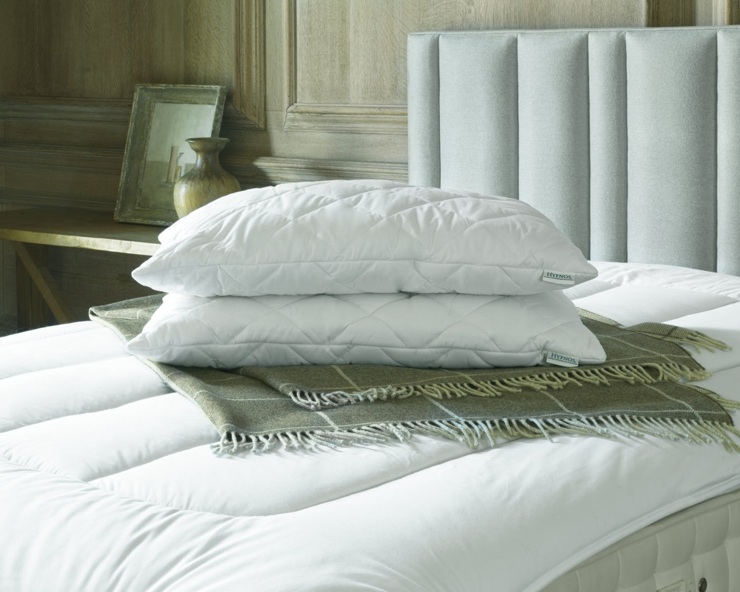 King Size Pillows | Pillow World | UK's Leading Pillow Specialist | UK's Lowest Prices | Featuring UK's Best Brands including TEMPUR®, Dunlopillo, Hypnos, Silentnight, Sealy, Seriously Comfortable & More