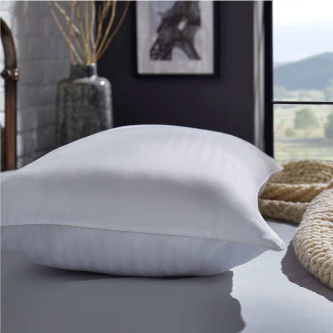 The Fine Bedding Company Luna Extra Firm Pillow | UK's Leading Pillow Specialist | UK's Lowest Prices | Featuring UK's Best Brands including TEMPUR®, Dunlopillo, Hypnos, Silentnight, Sealy, Seriously Comfortable & More