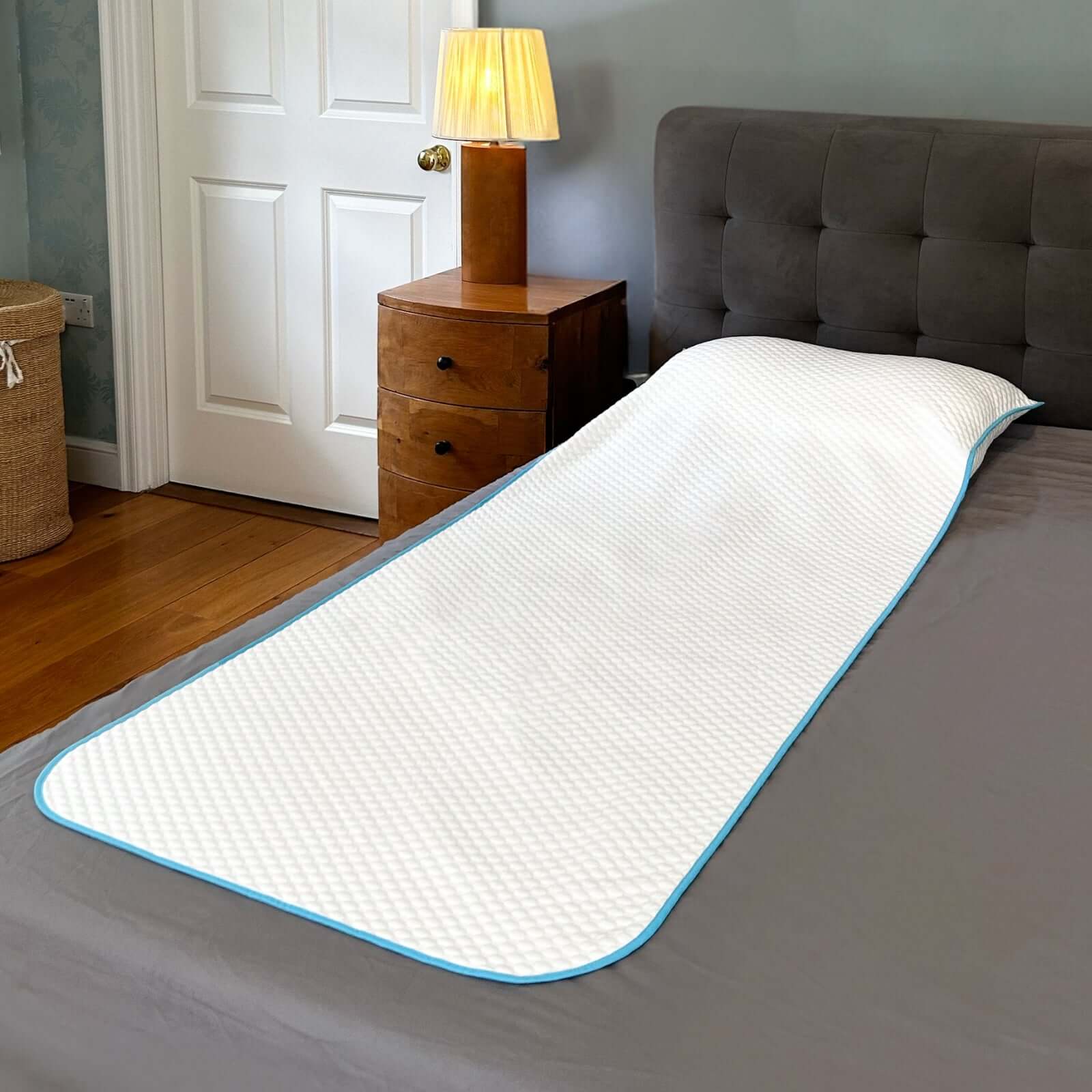 Seriously Comfortable Personal CoolZone™ | UK's Leading Pillow Specialist | UK's Lowest Prices | Featuring UK's Best Brands including TEMPUR®, Dunlopillo, Hypnos, Silentnight, Sealy, Seriously Comfortable & More
