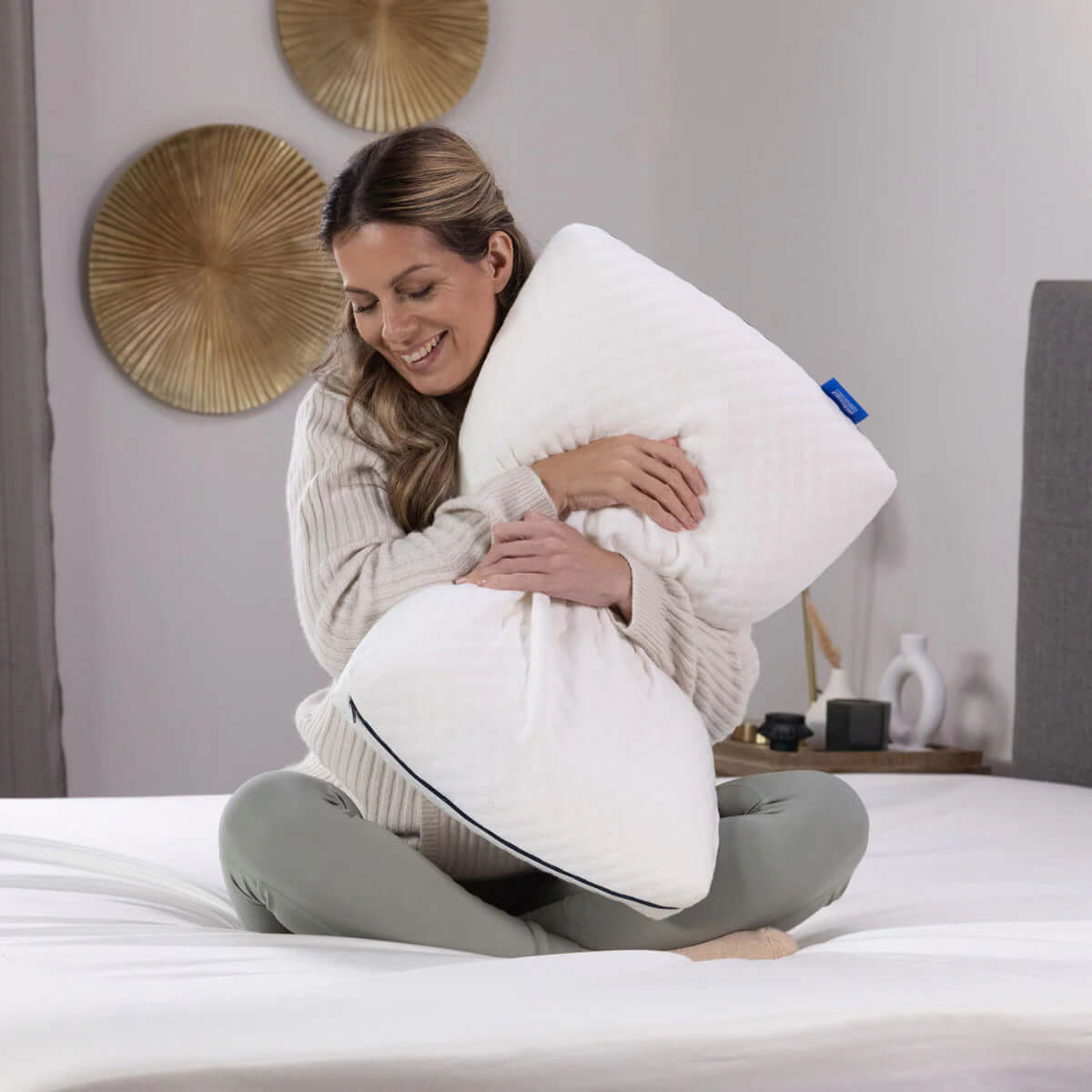 Seriously Comfortable Revolution Comfort Pillow | UK's Leading Pillow Specialist | UK's Lowest Prices | Featuring UK's Best Brands including TEMPUR®, Dunlopillo, Hypnos, Silentnight, Sealy, Seriously Comfortable & More