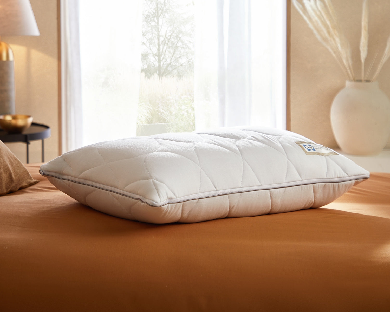 Sealy Pillows | Pillow World | UK's Leading Pillow Specialist | UK's Lowest Prices | Featuring UK's Best Brands including TEMPUR®, Dunlopillo, Hypnos, Silentnight, Sealy, Seriously Comfortable & More