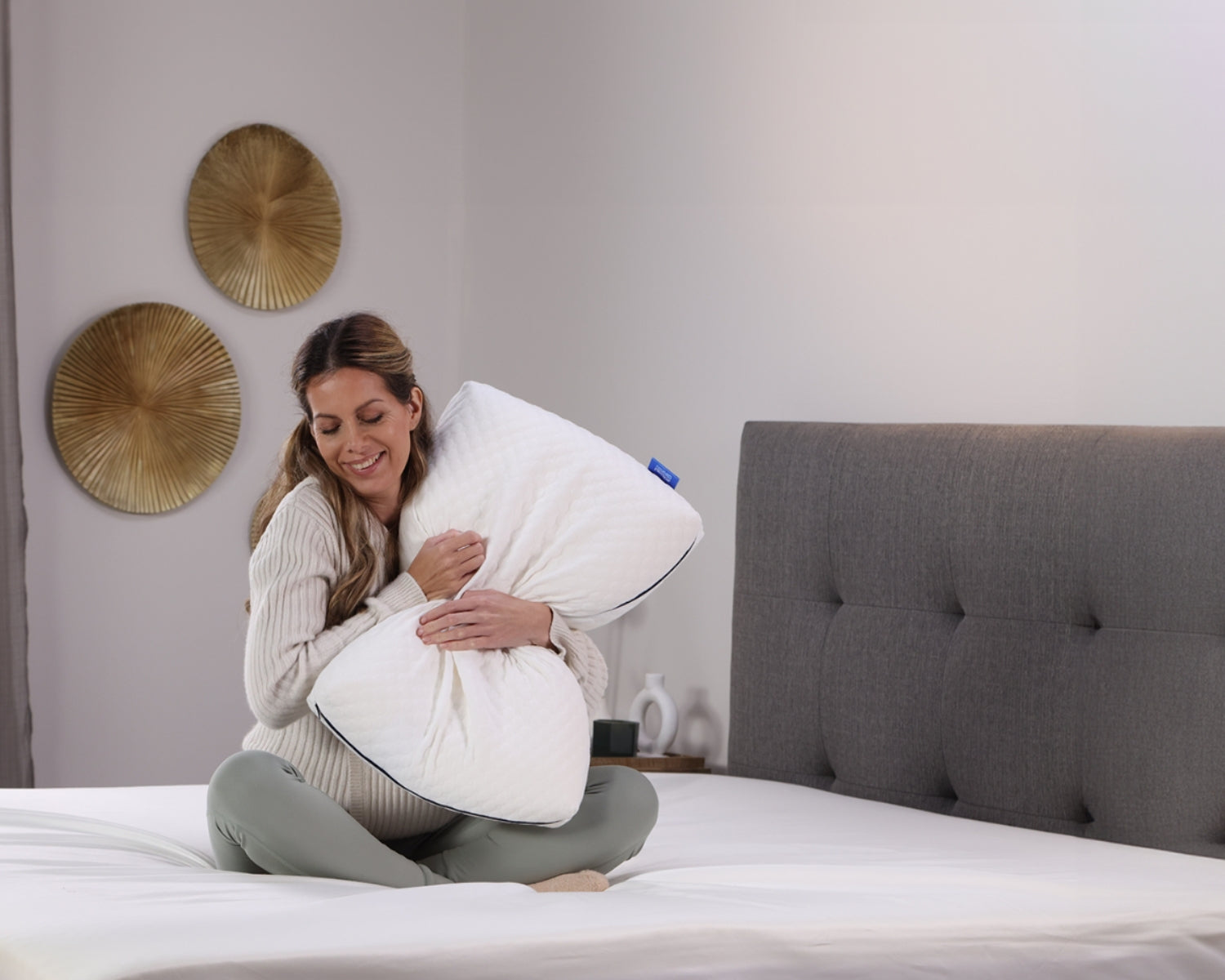 Memory Foam Pillows | Pillow World | UK's Leading Pillow Specialist | UK's Lowest Prices | Featuring UK's Best Brands including TEMPUR®, Dunlopillo, Hypnos, Silentnight, Sealy, Seriously Comfortable & More
