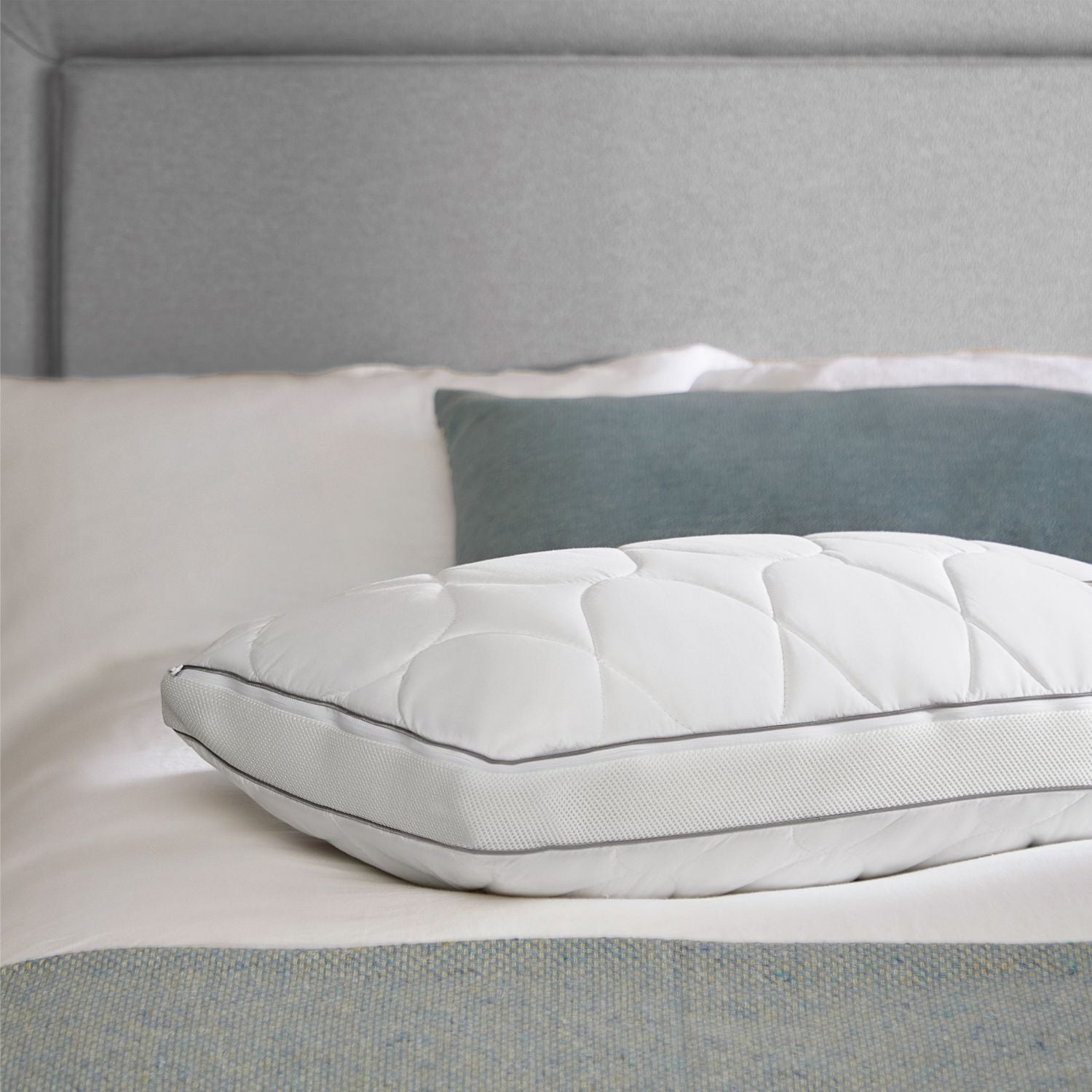 Sealy Airflow Memory Foam Pillow