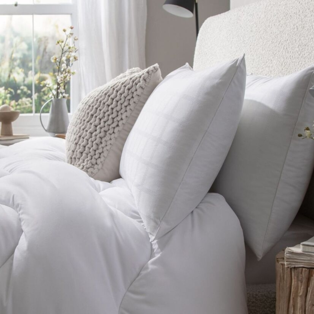 The Fine Bedding Company Allergy Defence Pillow